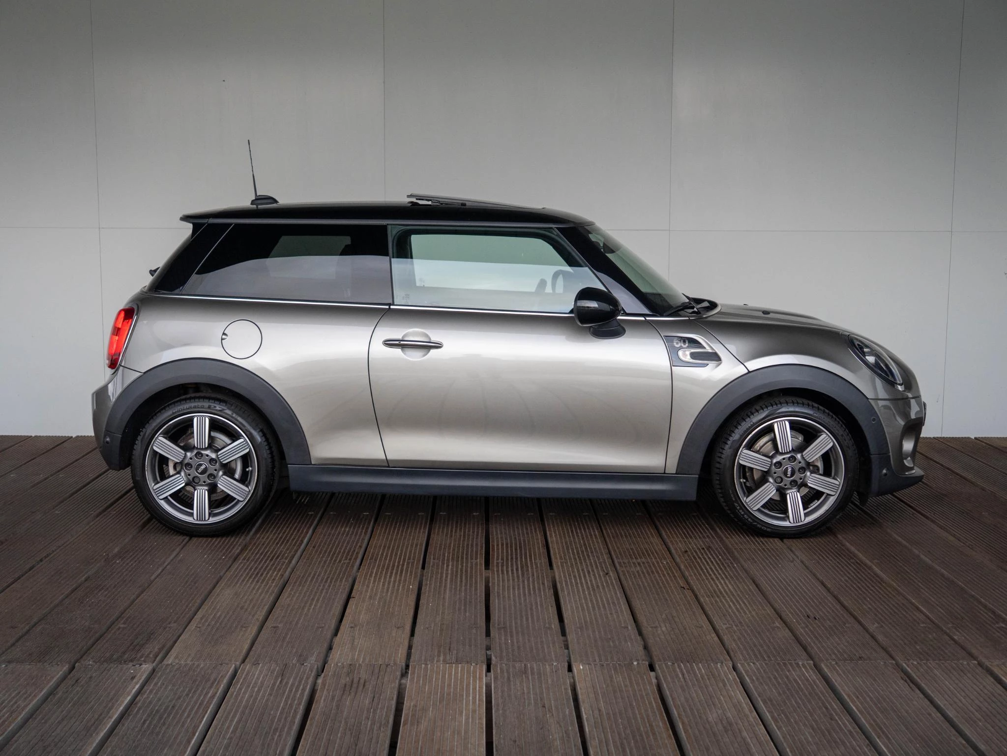 Hoofdafbeelding MINI 3-deurs