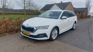 Škoda Octavia Combi 1.0 TSI Business Edition CLIMA/NAVI/LED BJ 2021