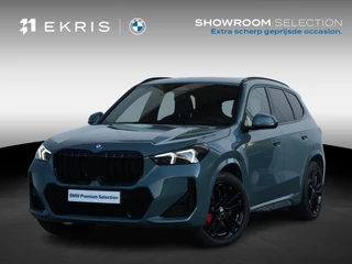 BMW X1 xDrive25e M Sportpakket Pro | Verwarmd Stuurwiel | Comfort Access | Elektrische Trekhaak | Panoramadak | Actiefstoelen voor |  Head-Up | Harman Kardon |  Driving Assistant Plus