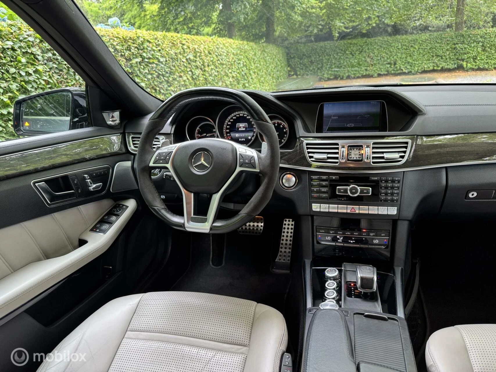 Hoofdafbeelding Mercedes-Benz E-Klasse