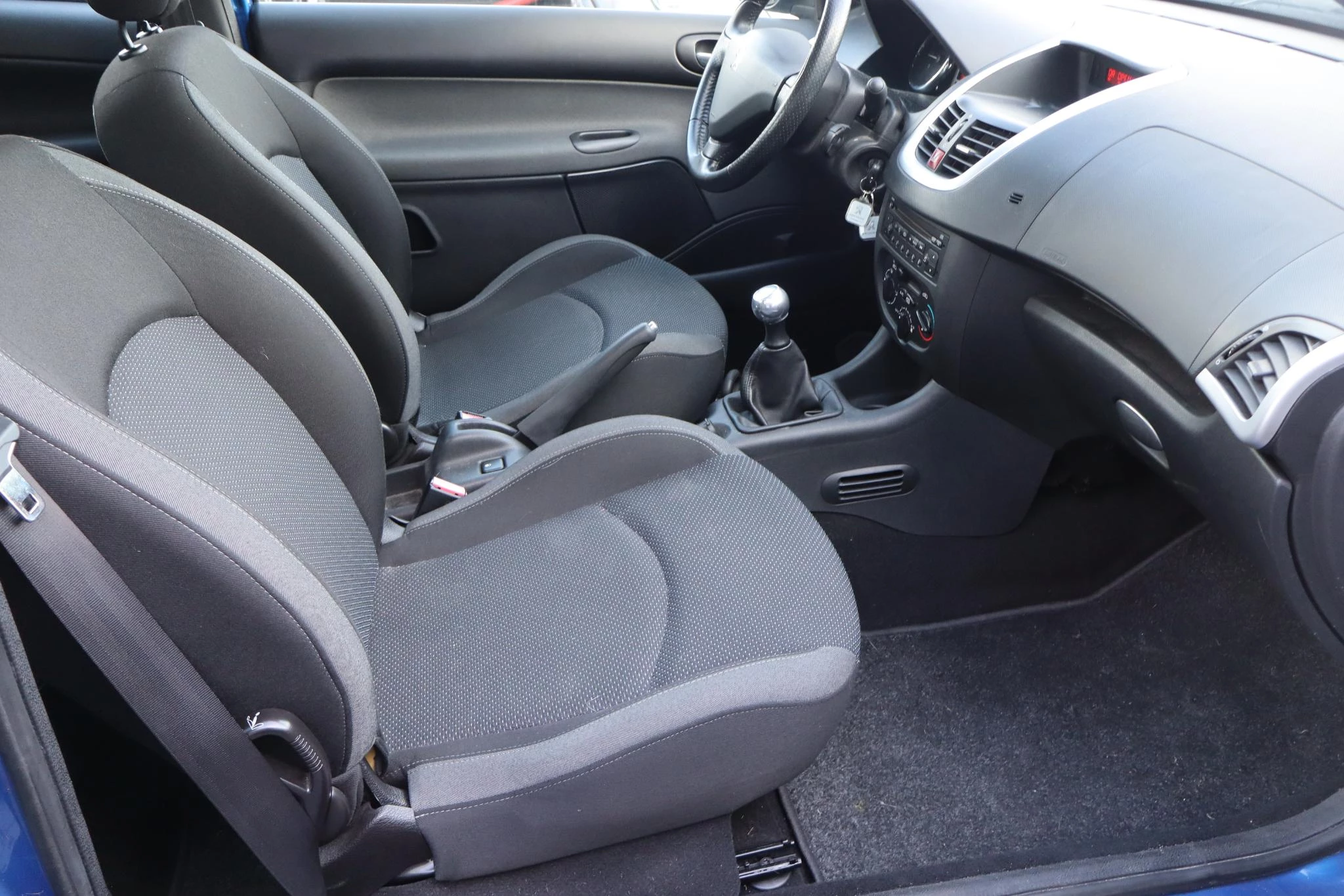 Hoofdafbeelding Peugeot 206