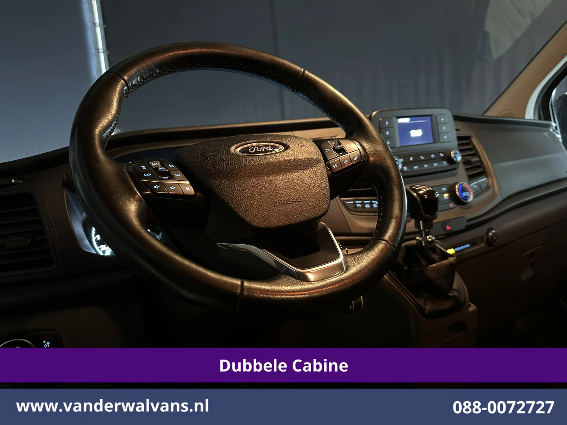 Hoofdafbeelding Ford Transit Custom