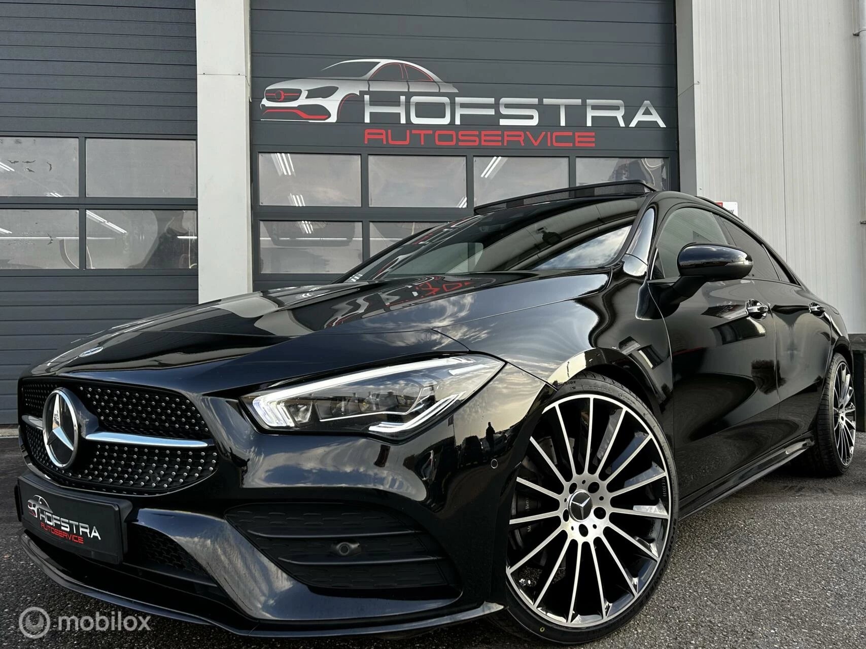 Hoofdafbeelding Mercedes-Benz CLA