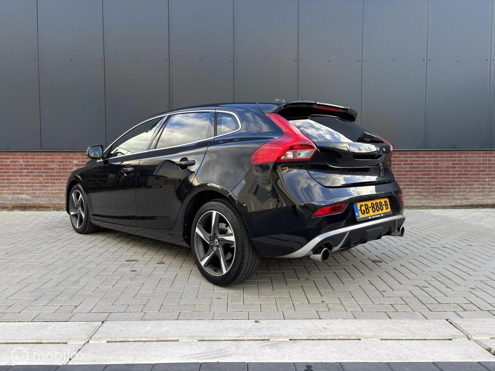 Hoofdafbeelding Volvo V40