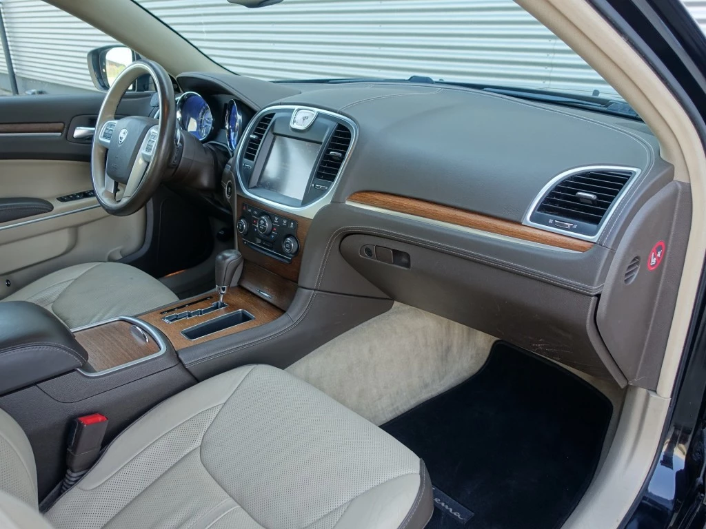 Hoofdafbeelding Lancia Thema
