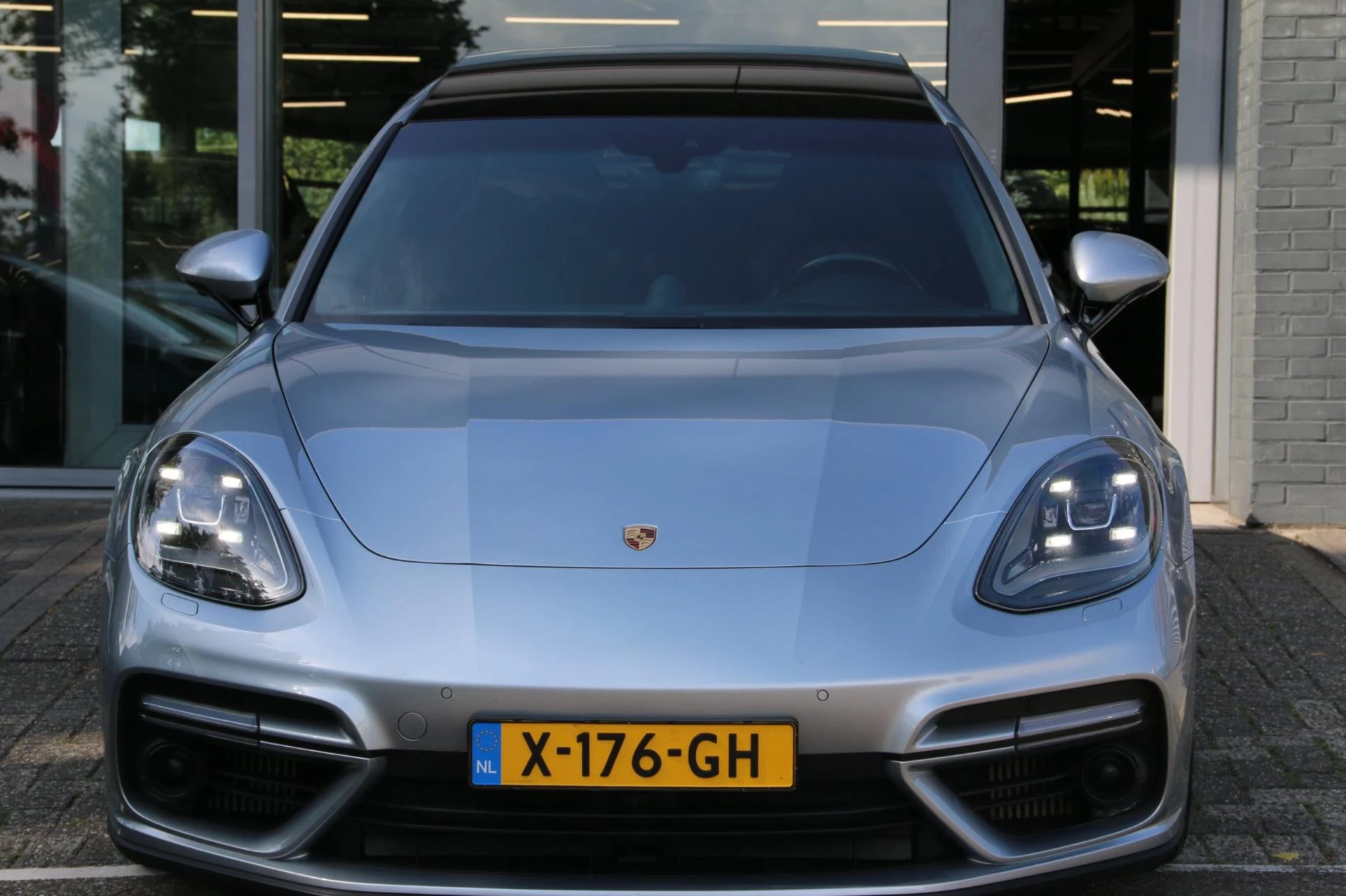 Hoofdafbeelding Porsche Panamera