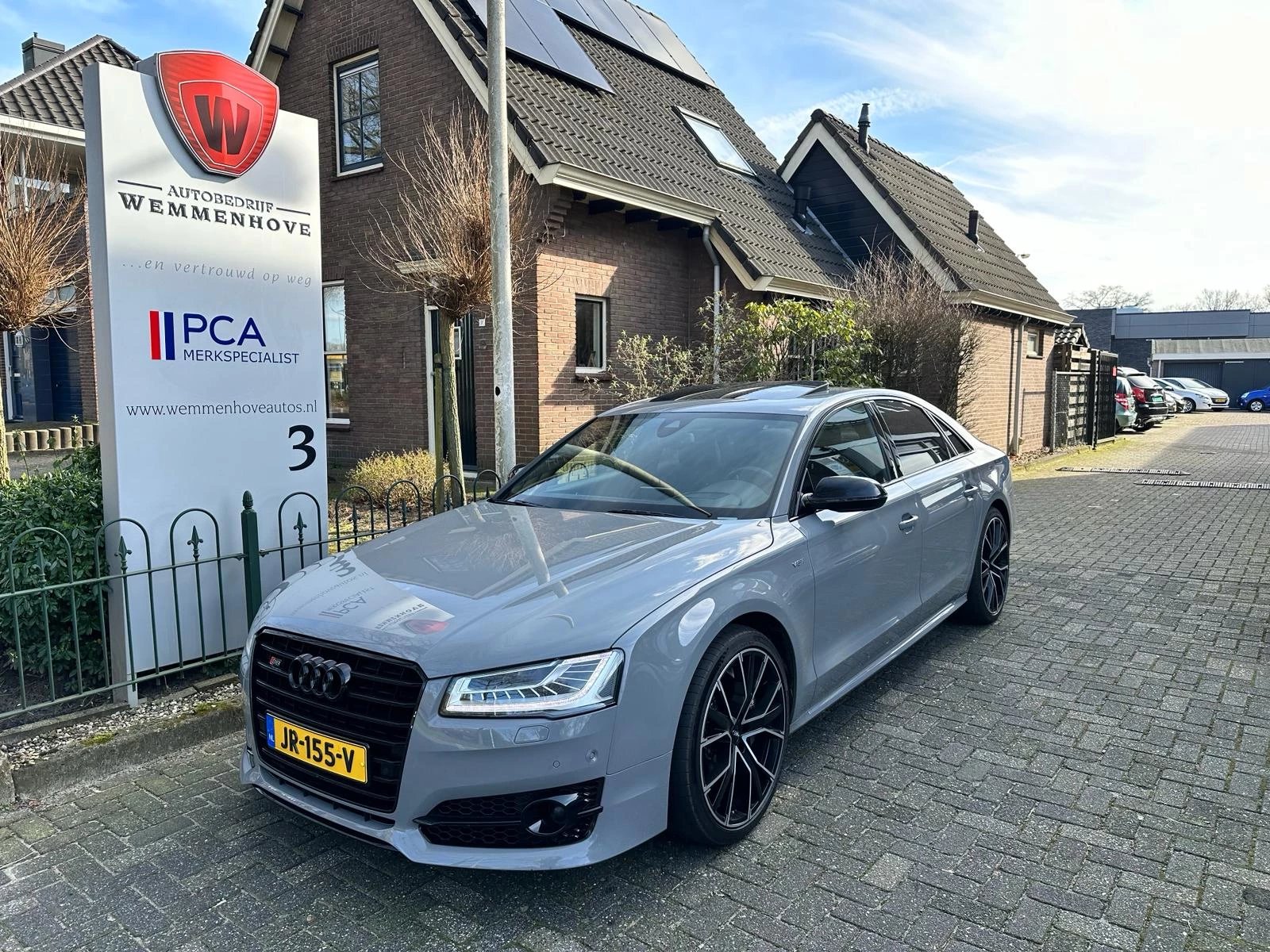 Hoofdafbeelding Audi A8