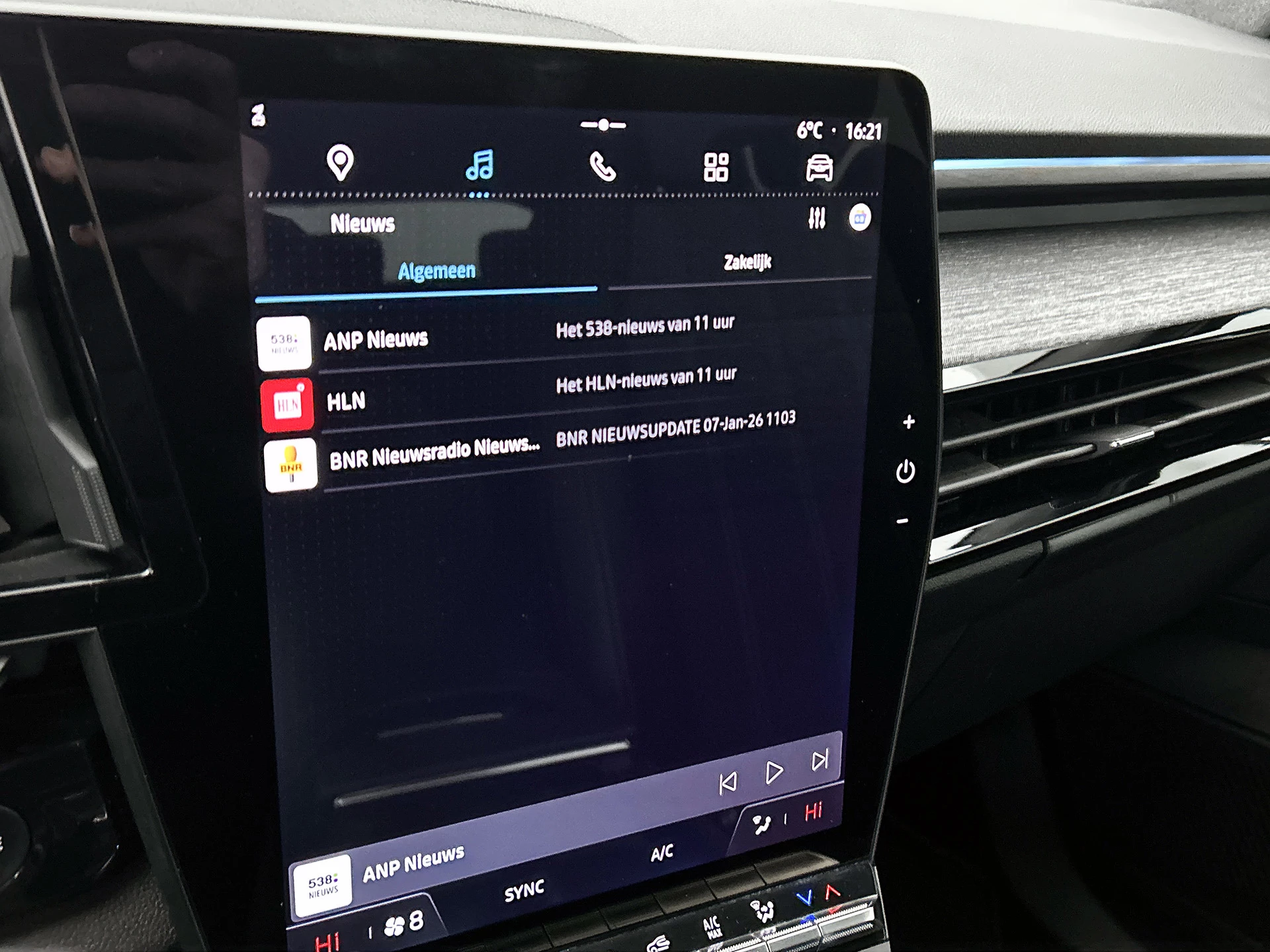 Hoofdafbeelding Renault Austral