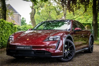 Porsche Taycan Cross Turismo 4 93 kWh Panorama 18-Wegs Stoelventilatie Passenger Display