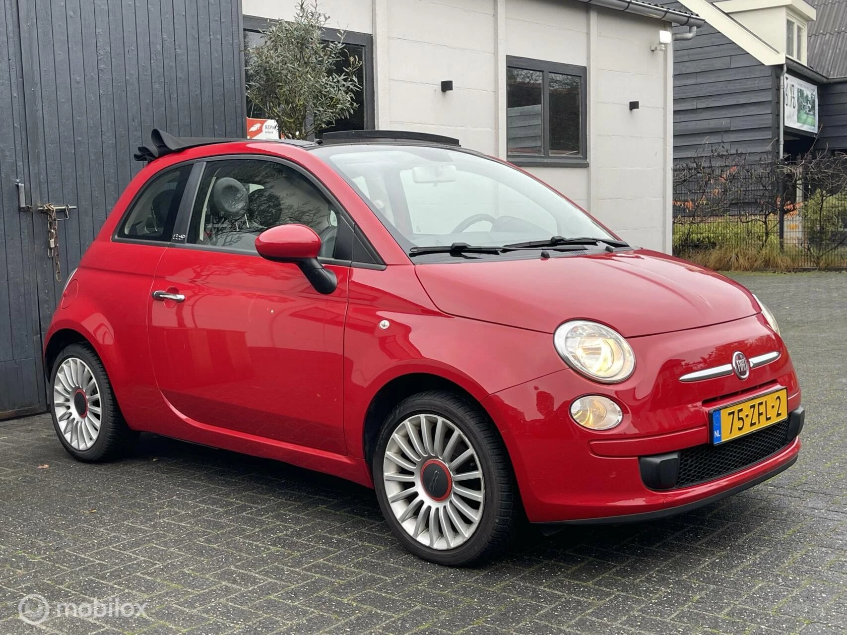 Hoofdafbeelding Fiat 500C