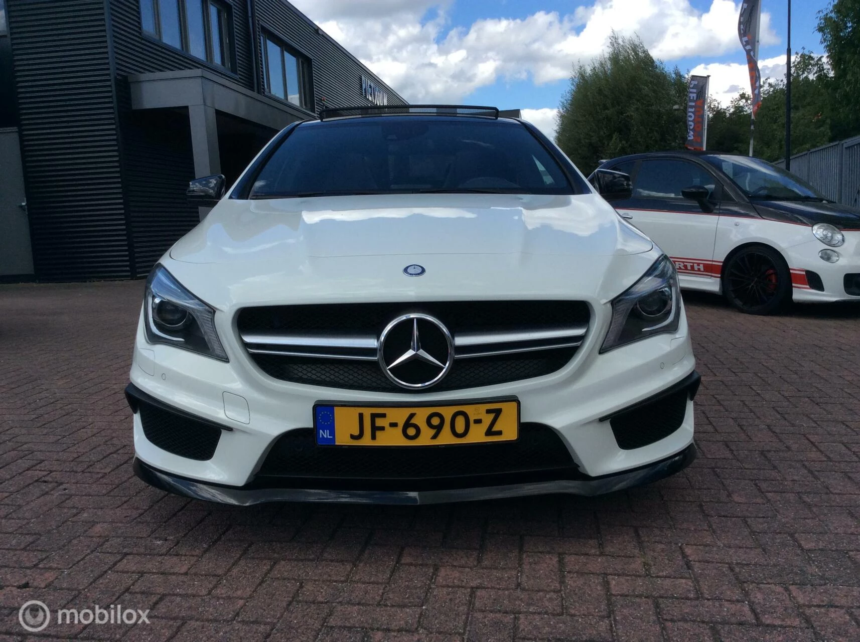 Hoofdafbeelding Mercedes-Benz CLA