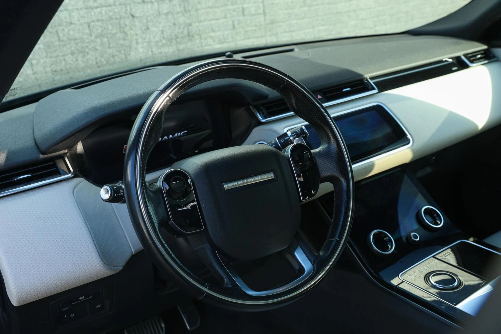 Hoofdafbeelding Land Rover Range Rover Velar