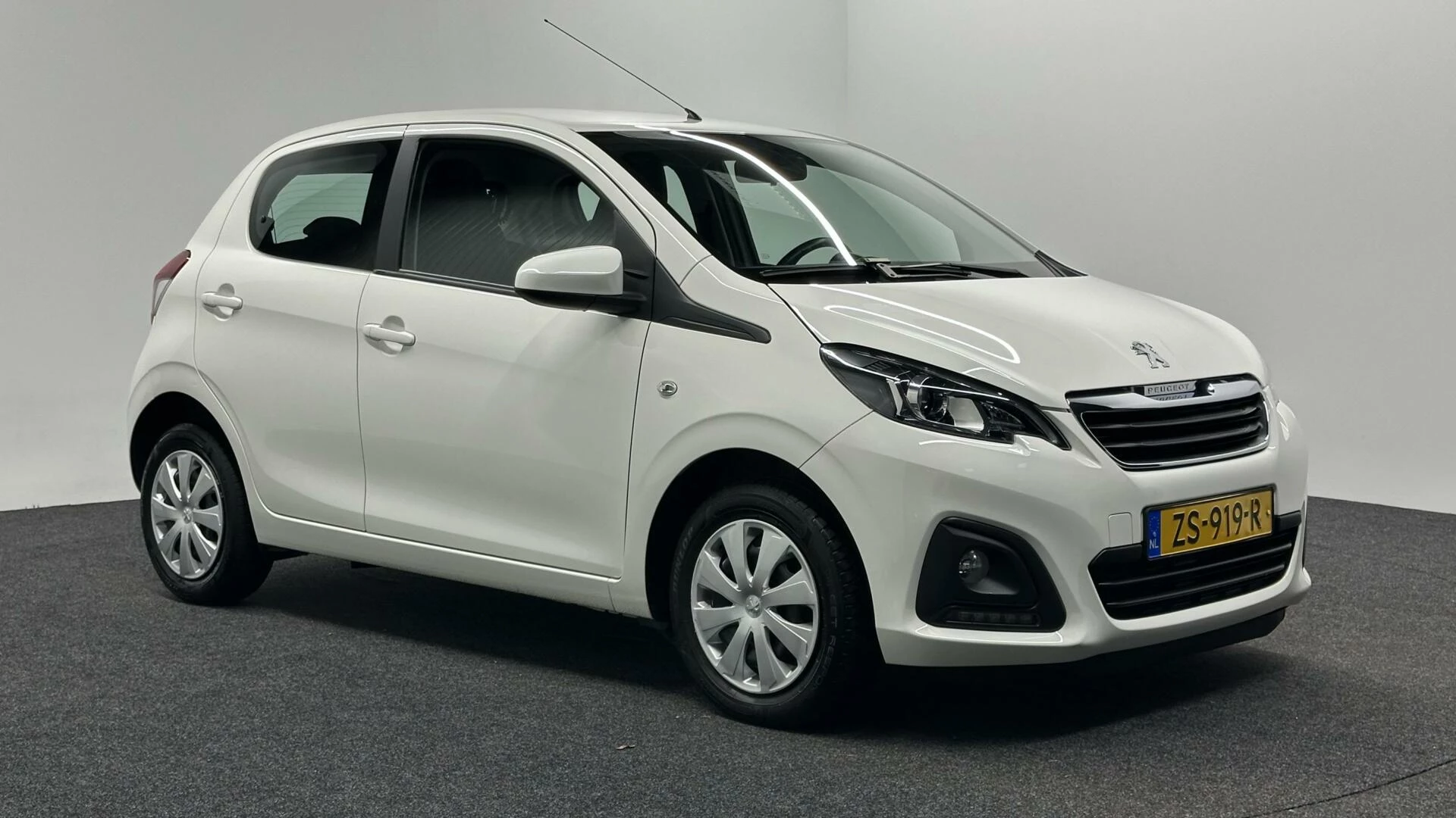 Hoofdafbeelding Peugeot 108