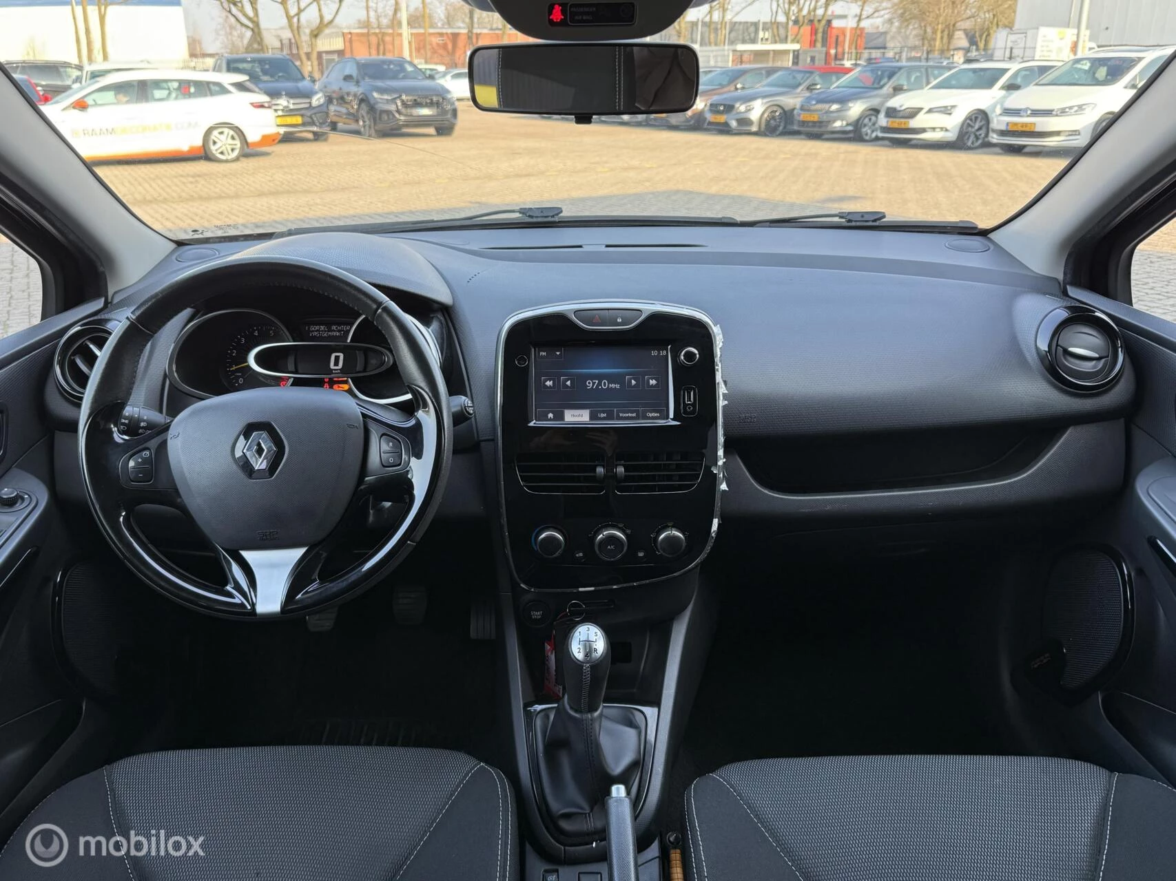 Hoofdafbeelding Renault Clio
