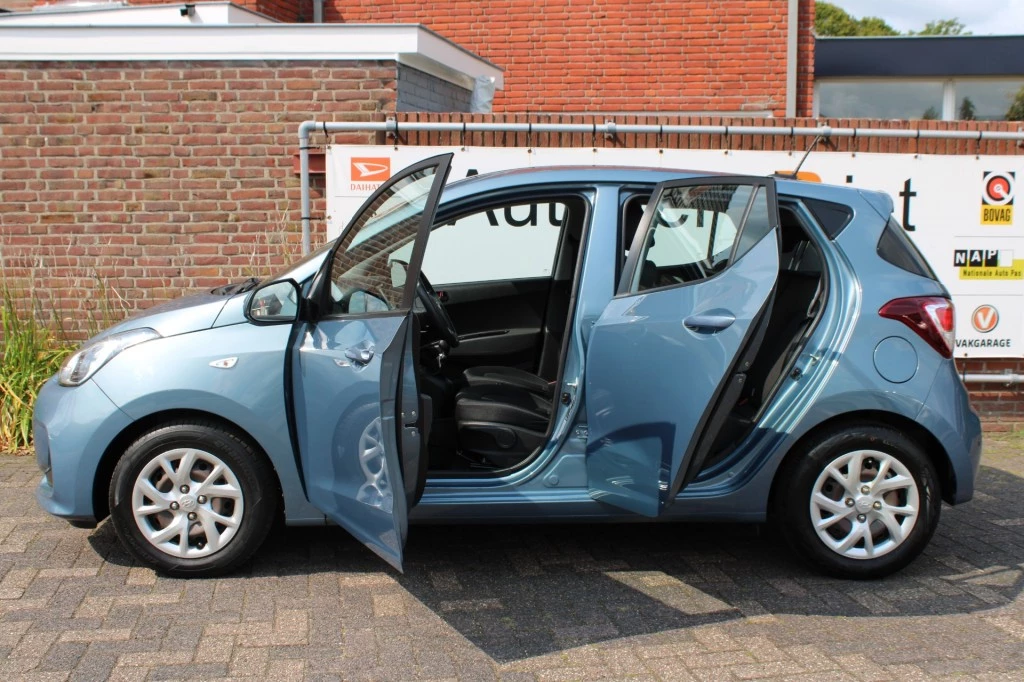 Hoofdafbeelding Hyundai i10