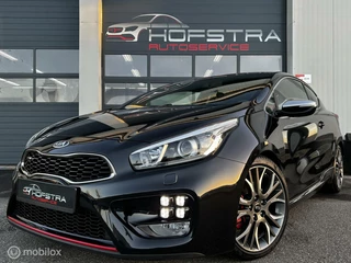 Hoofdafbeelding Kia pro_cee'd Kia pro_cee'd 1.6 GT Navi Camera NAP schaalstoel 204pk Uniek!