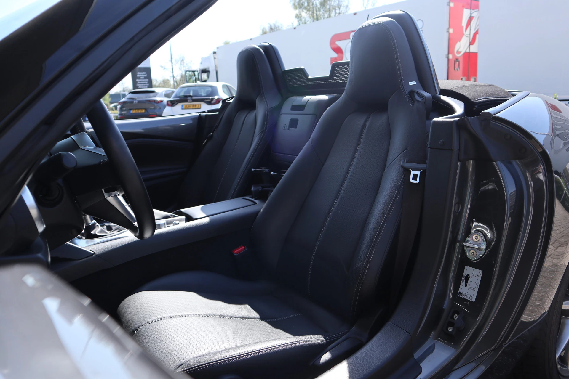 Hoofdafbeelding Mazda MX-5