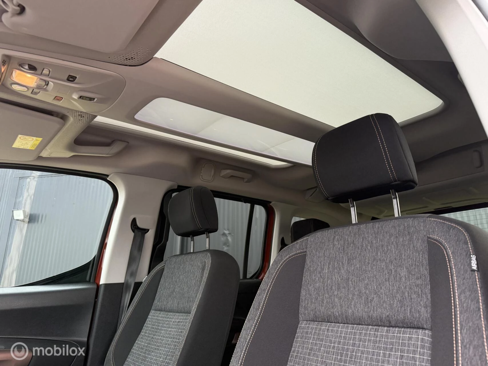 Hoofdafbeelding Peugeot Rifter