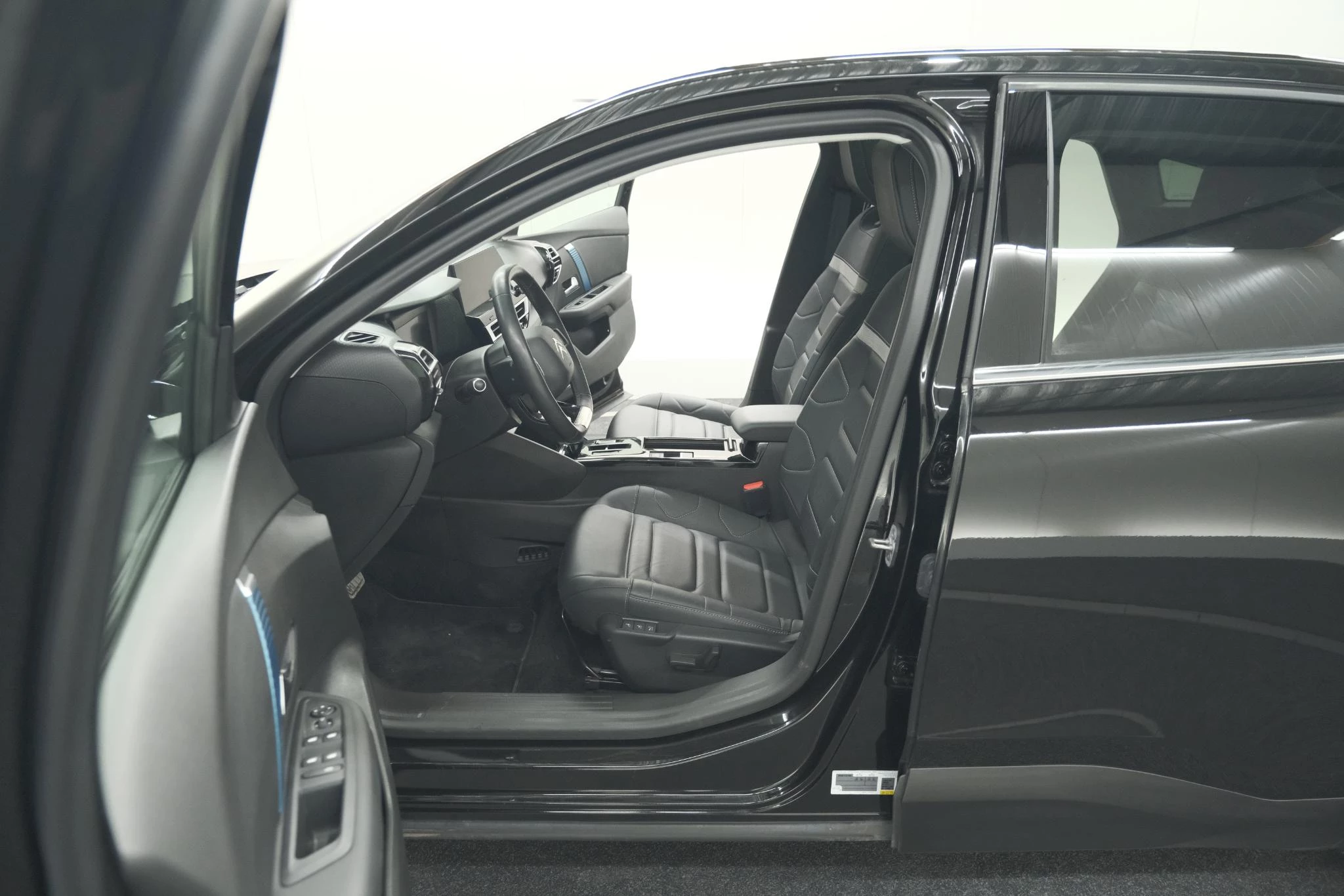 Hoofdafbeelding Citroën ë-C4