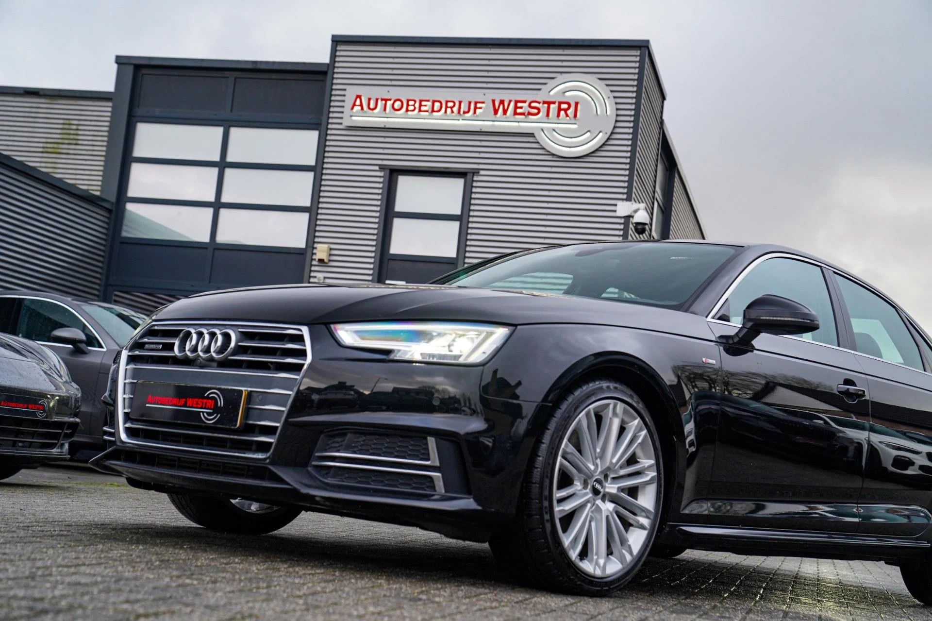 Hoofdafbeelding Audi A4