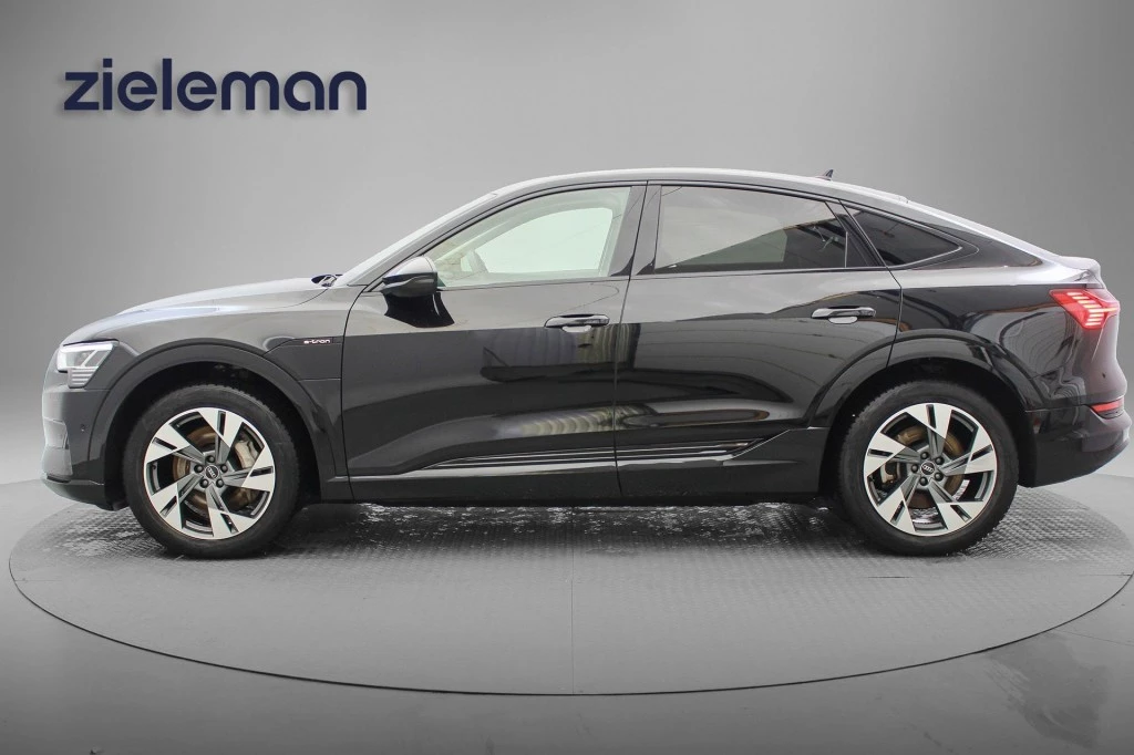 Hoofdafbeelding Audi e-tron