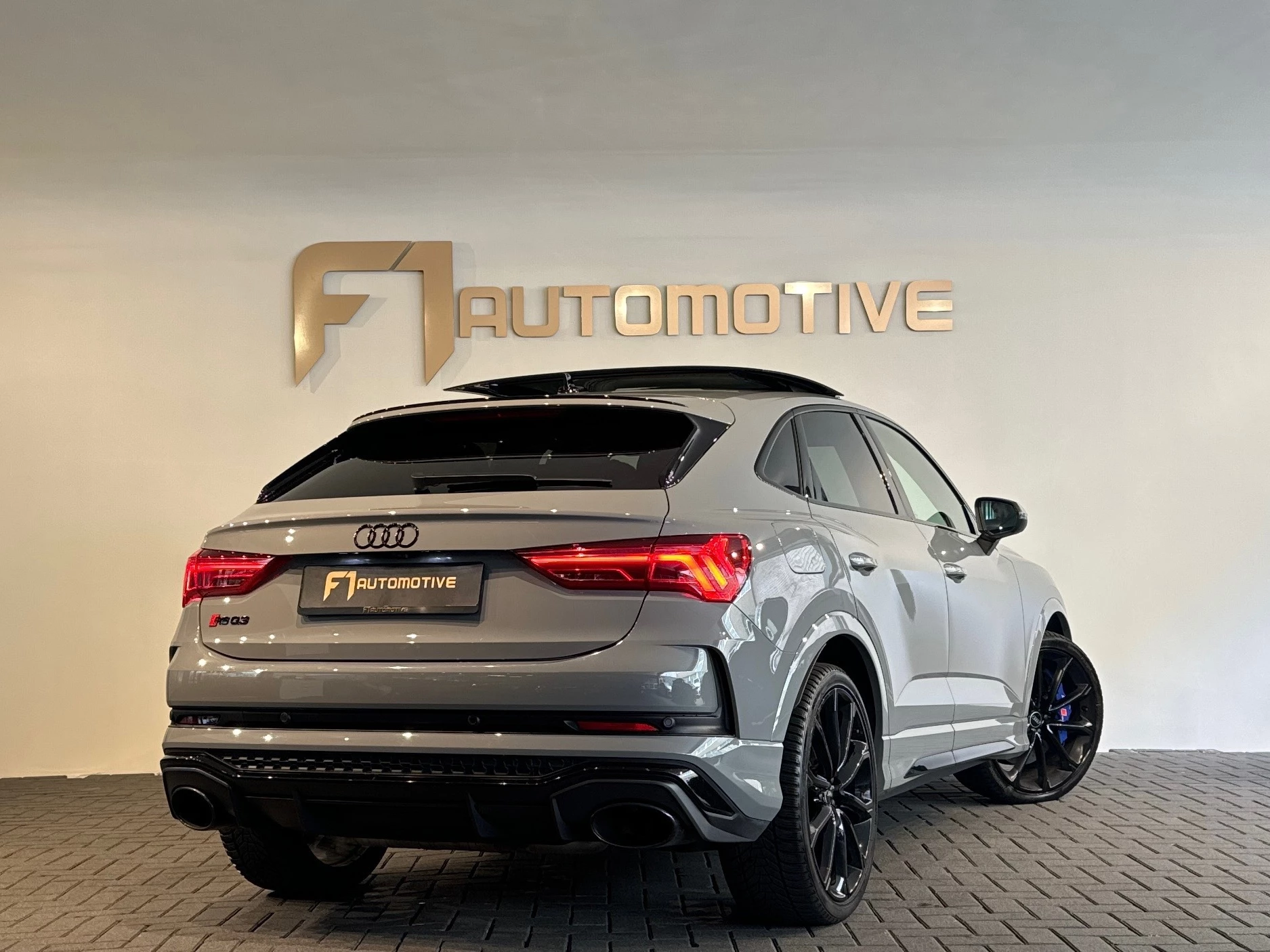 Hoofdafbeelding Audi RSQ3