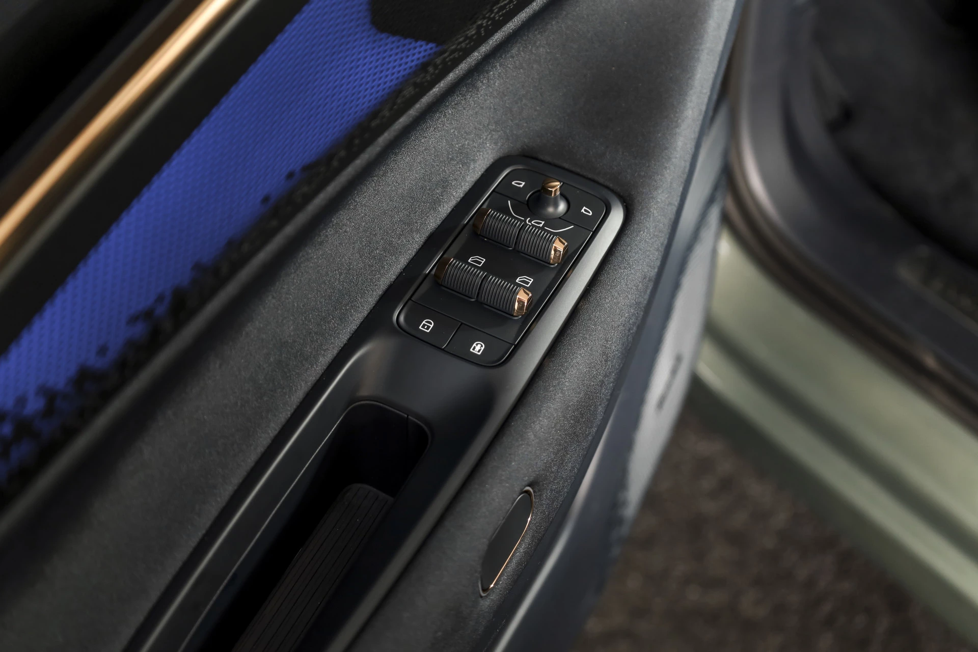 Hoofdafbeelding Lynk & Co 08