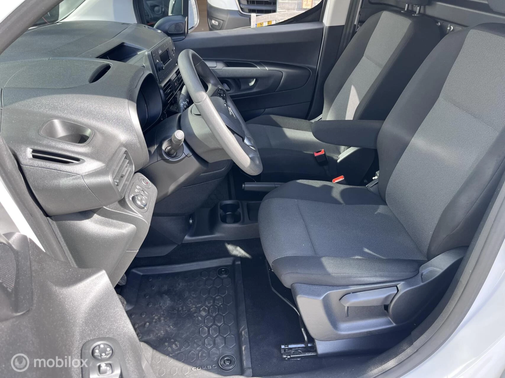 Hoofdafbeelding Opel Combo