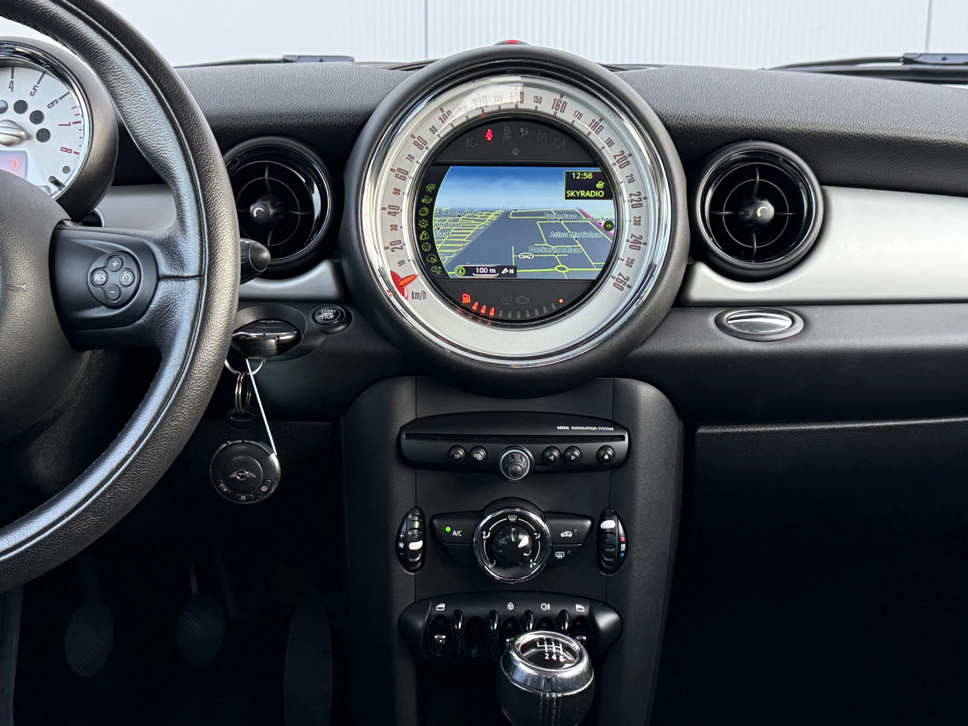 Hoofdafbeelding MINI One