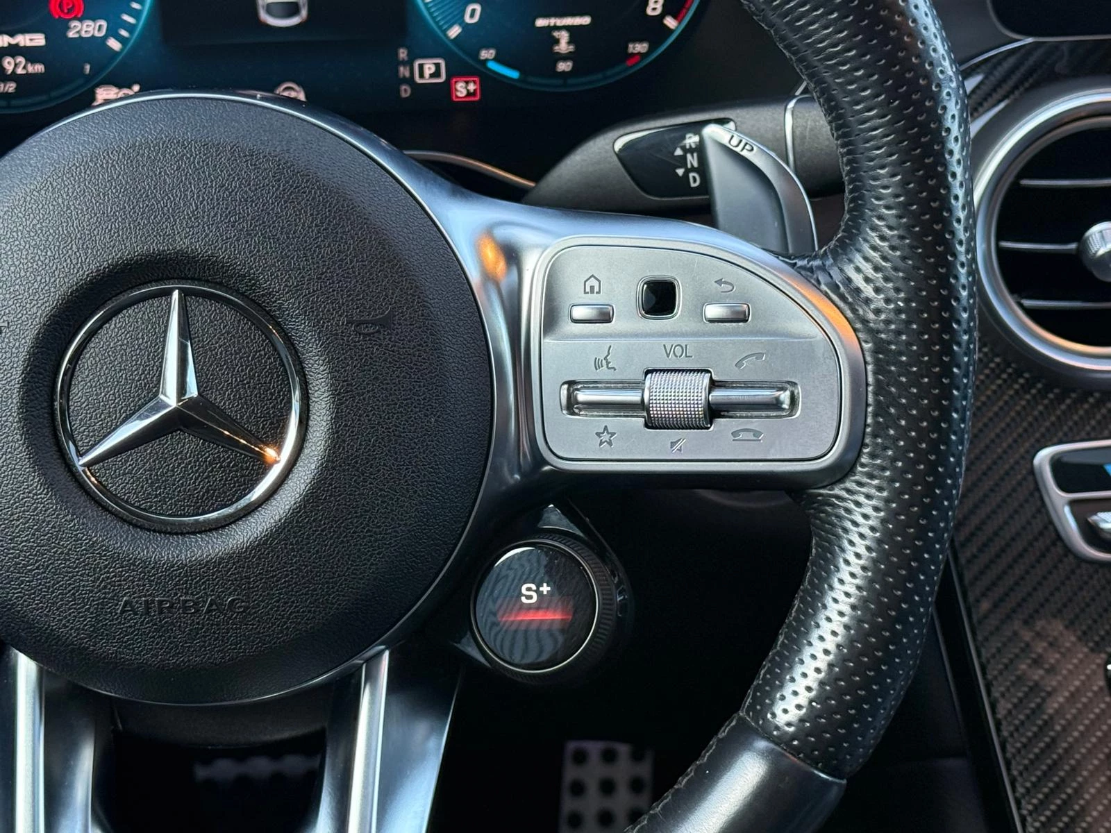 Hoofdafbeelding Mercedes-Benz GLC