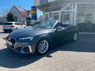 Hoofdafbeelding Audi A5 Audi A5 Cabriolet 40 Tfsi S-Tronic (150kW/204pk) ** MATRIX, LEDER, VIRTUAL, NEKVERW, 18-inch LMV, ADAPT. CRUISE ** 1e EIG - € 28.600,= onder NP ** ** INFORMEER OOK NAAR ONZE AANTREKKELIJKE FINANCIAL-LEASE TARIEVEN **