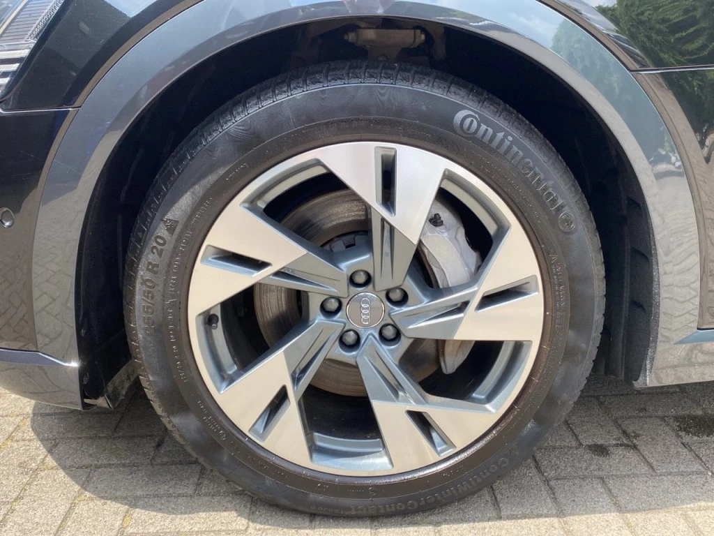 Hoofdafbeelding Audi e-tron