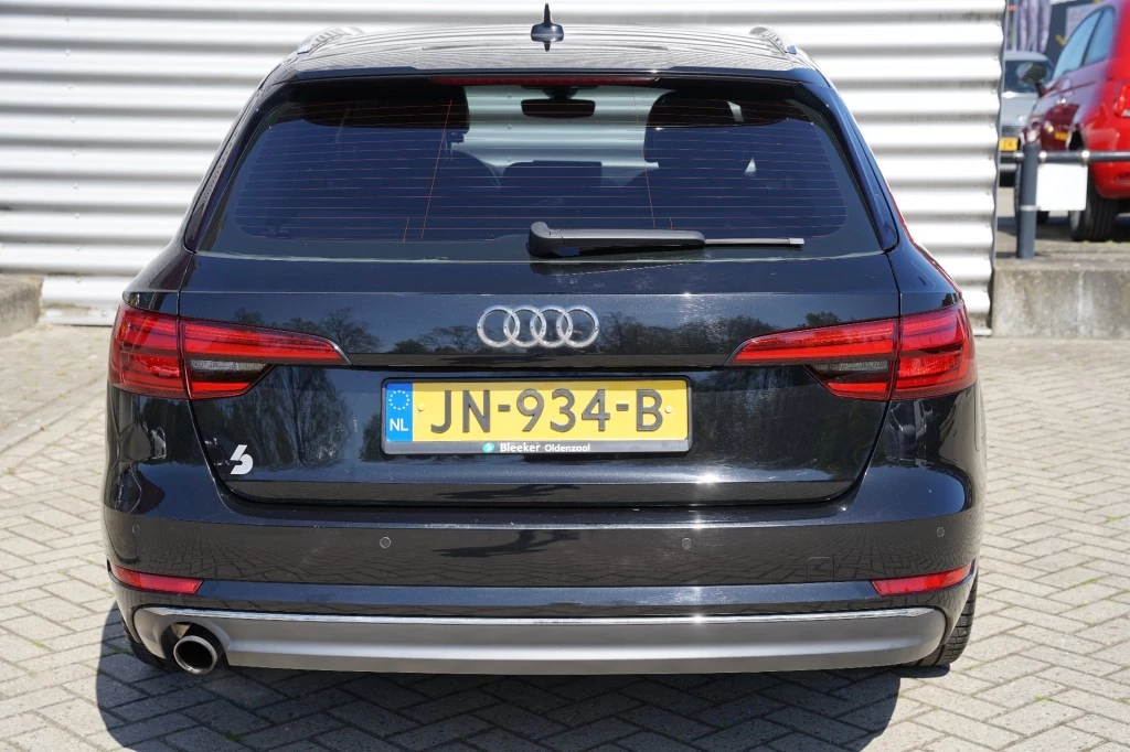 Hoofdafbeelding Audi A4