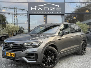 Hoofdafbeelding Volkswagen Touareg Volkswagen Touareg 3.0 R|Pano|Massage|Hybrid|21"|Pano|Vol