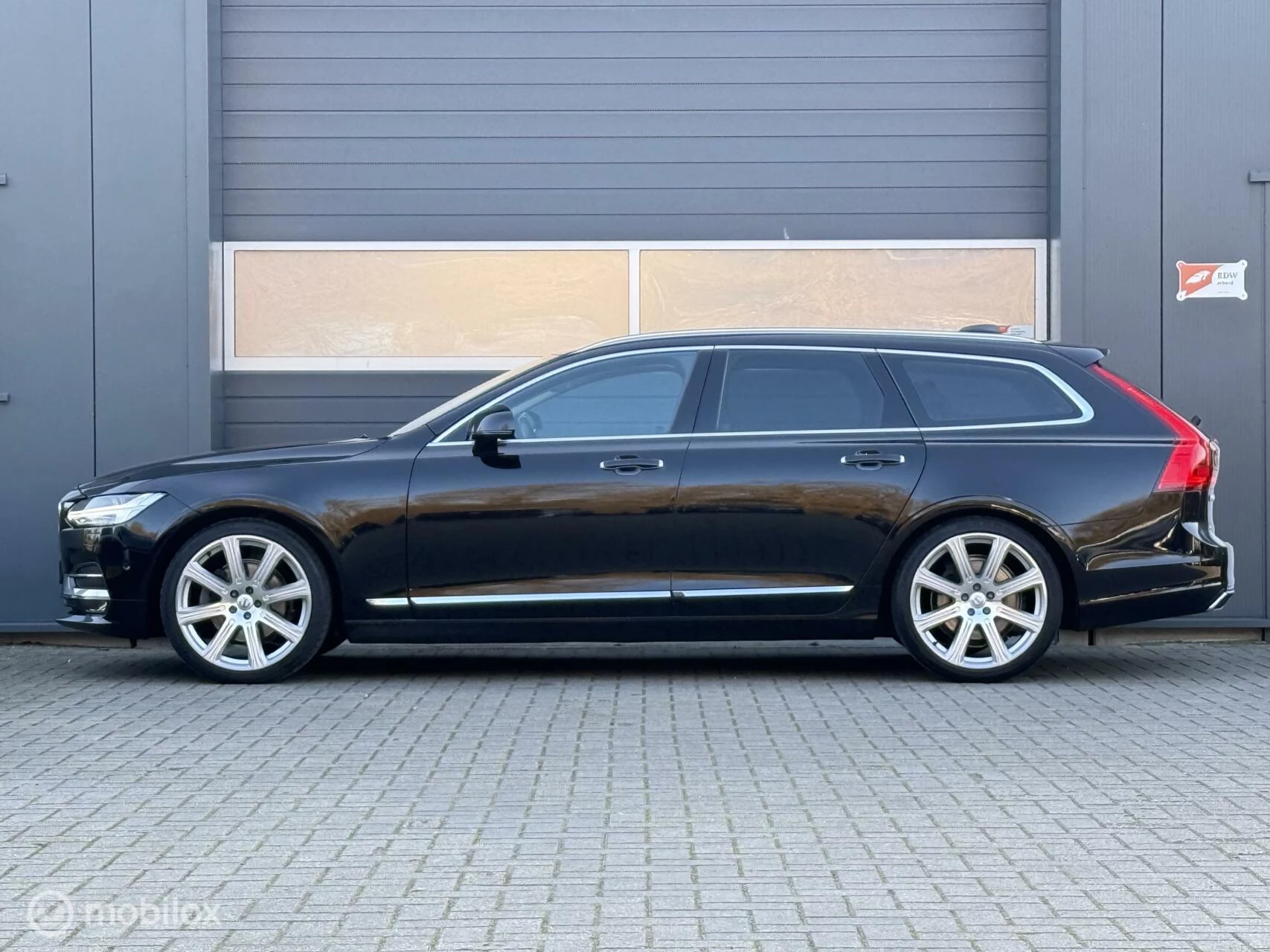 Hoofdafbeelding Volvo V90