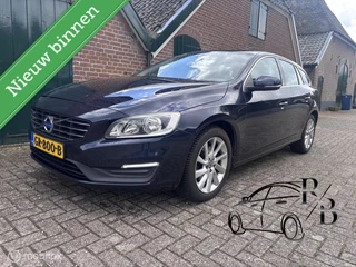 Volvo V60 2.0 D2 Momentum Business NAVI AIRCO CRUISE CONTROL