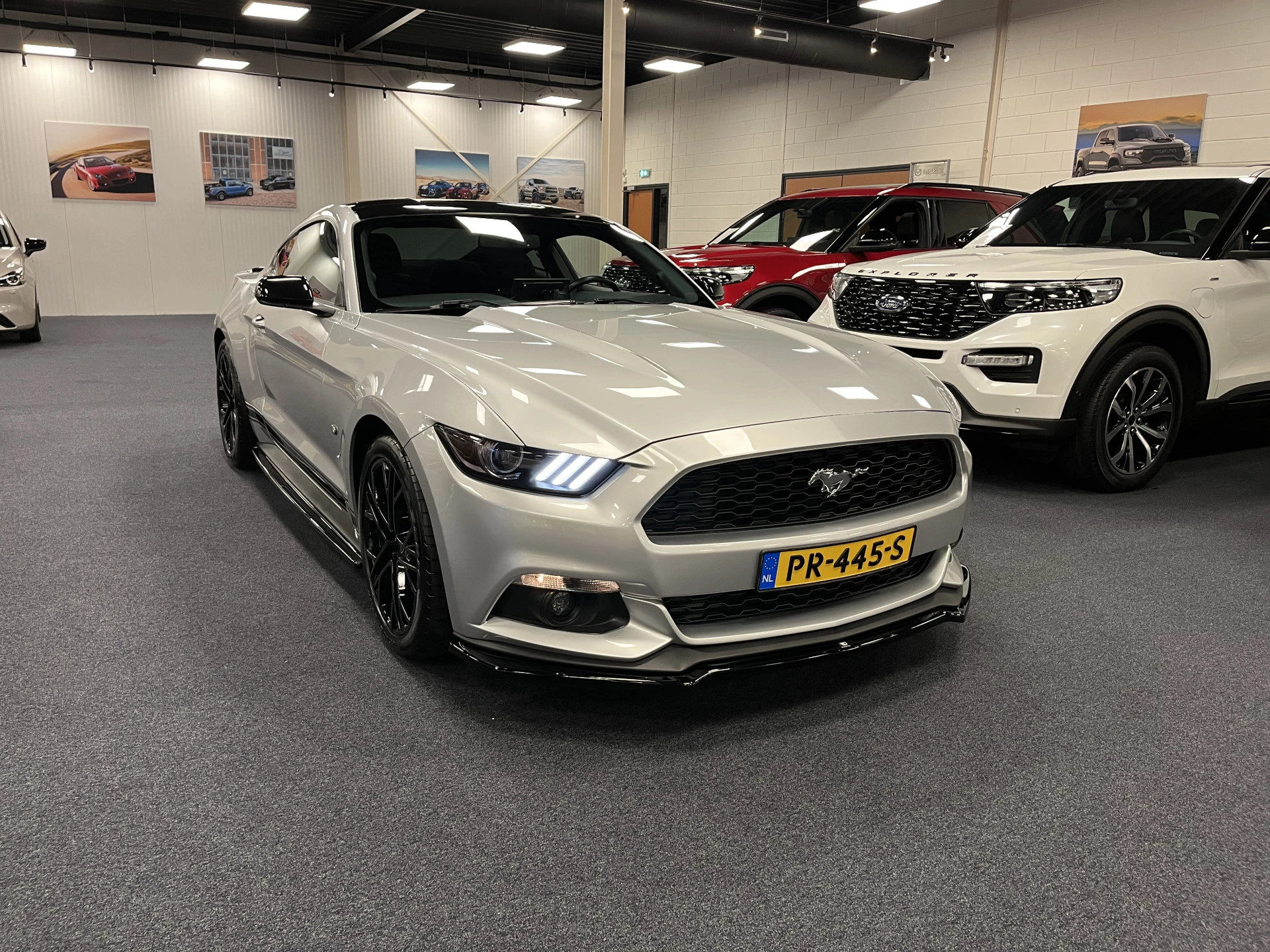 Hoofdafbeelding Ford Mustang