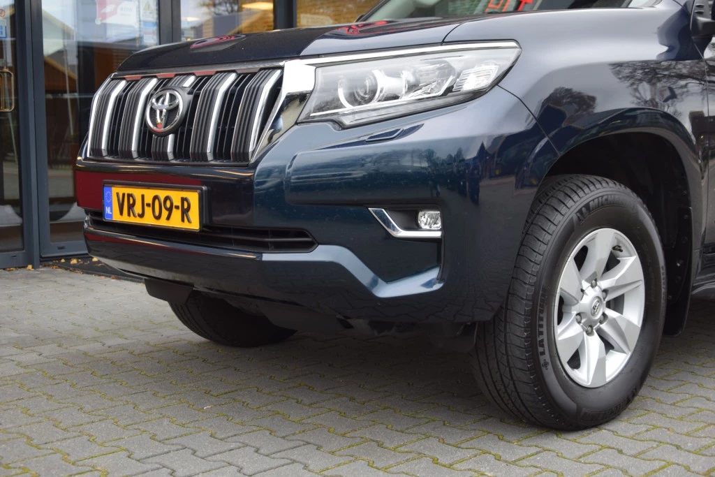 Hoofdafbeelding Toyota Land Cruiser