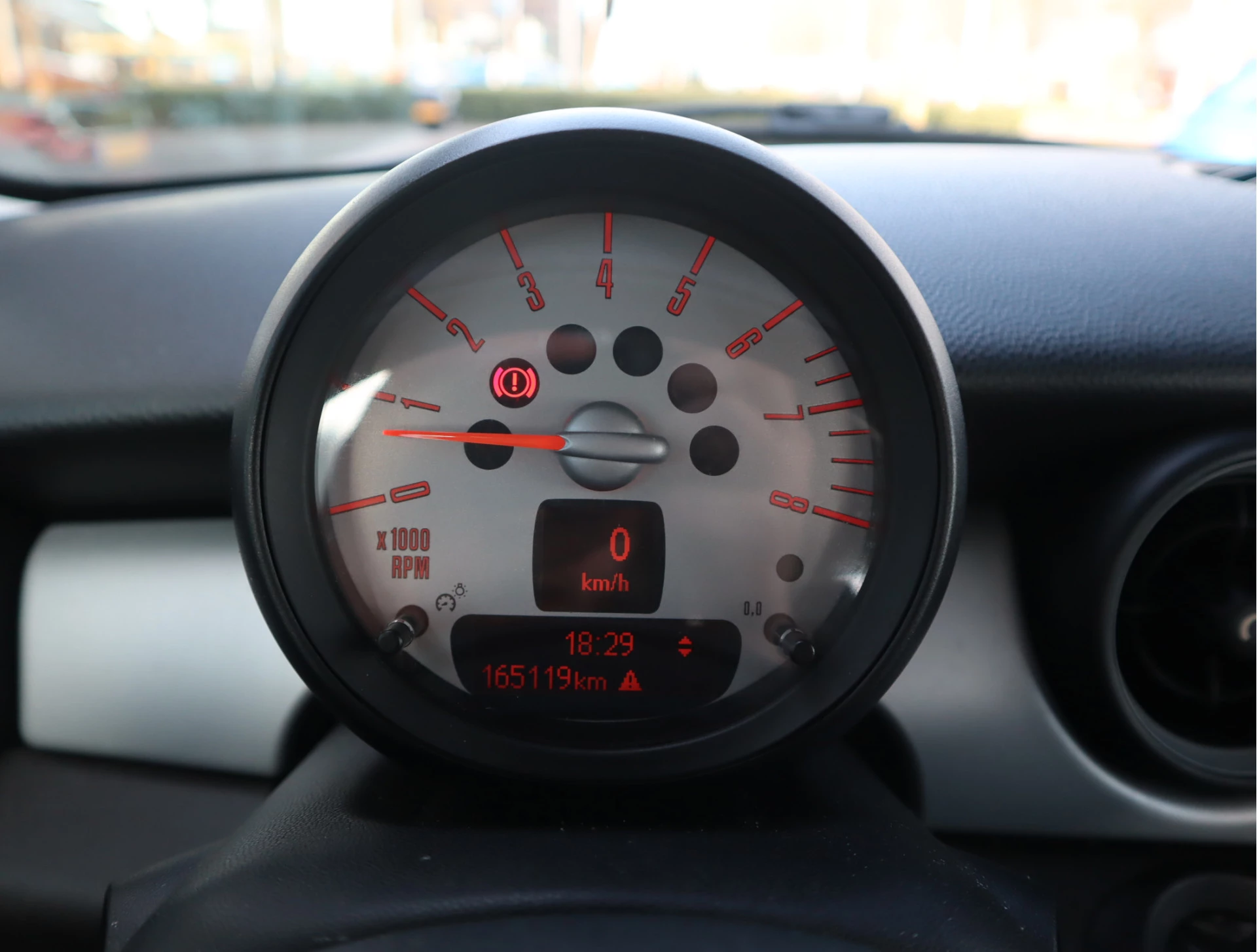 Hoofdafbeelding MINI One