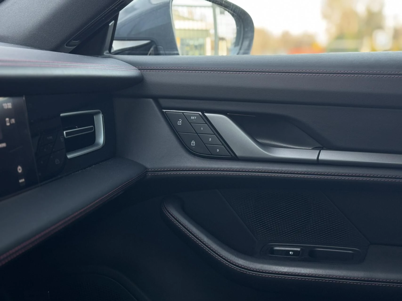 Hoofdafbeelding Porsche Taycan