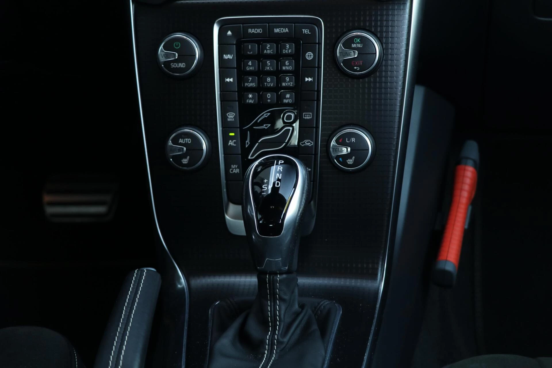 Hoofdafbeelding Volvo V40