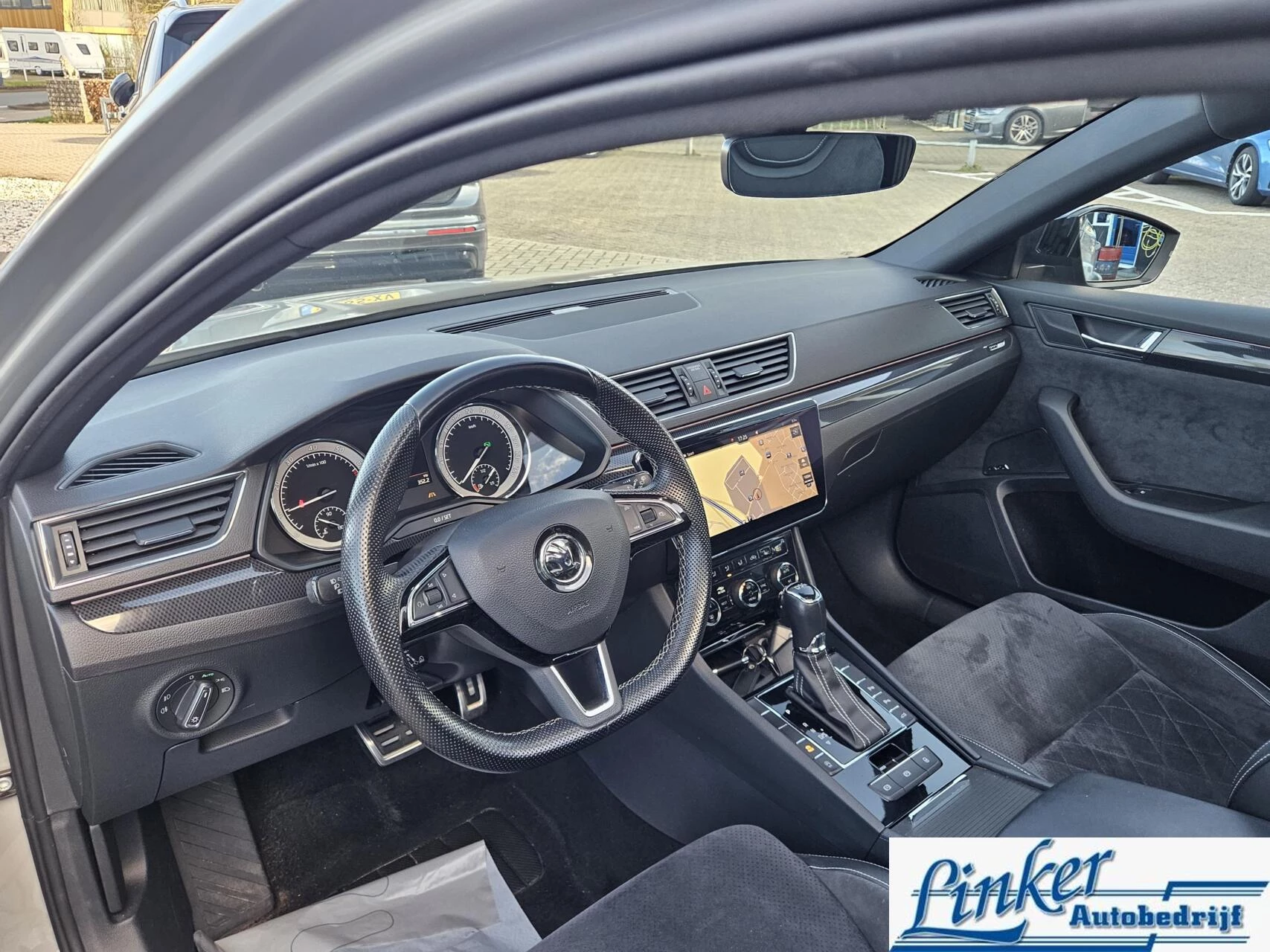 Hoofdafbeelding Škoda Superb