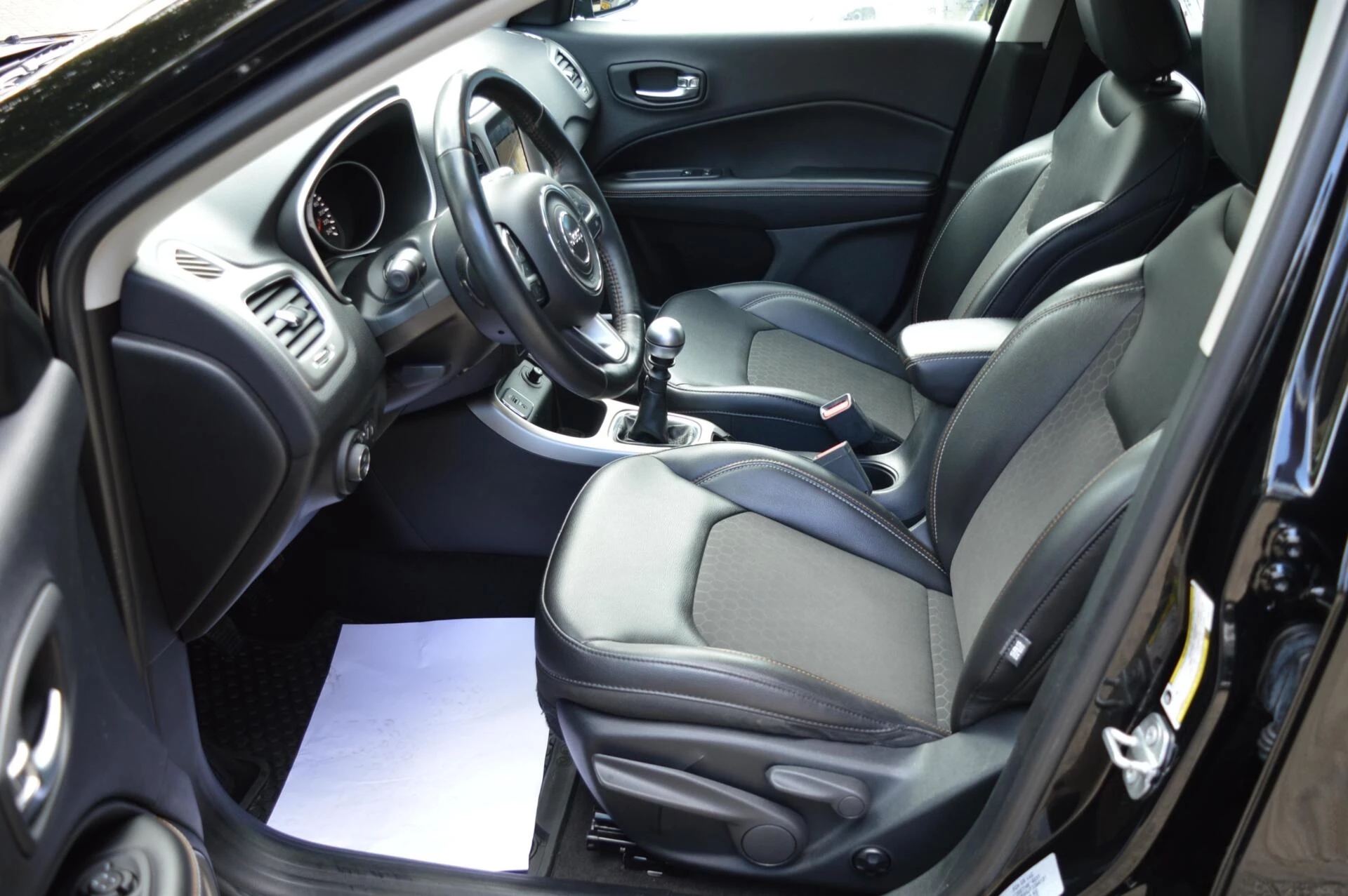 Hoofdafbeelding Jeep Compass
