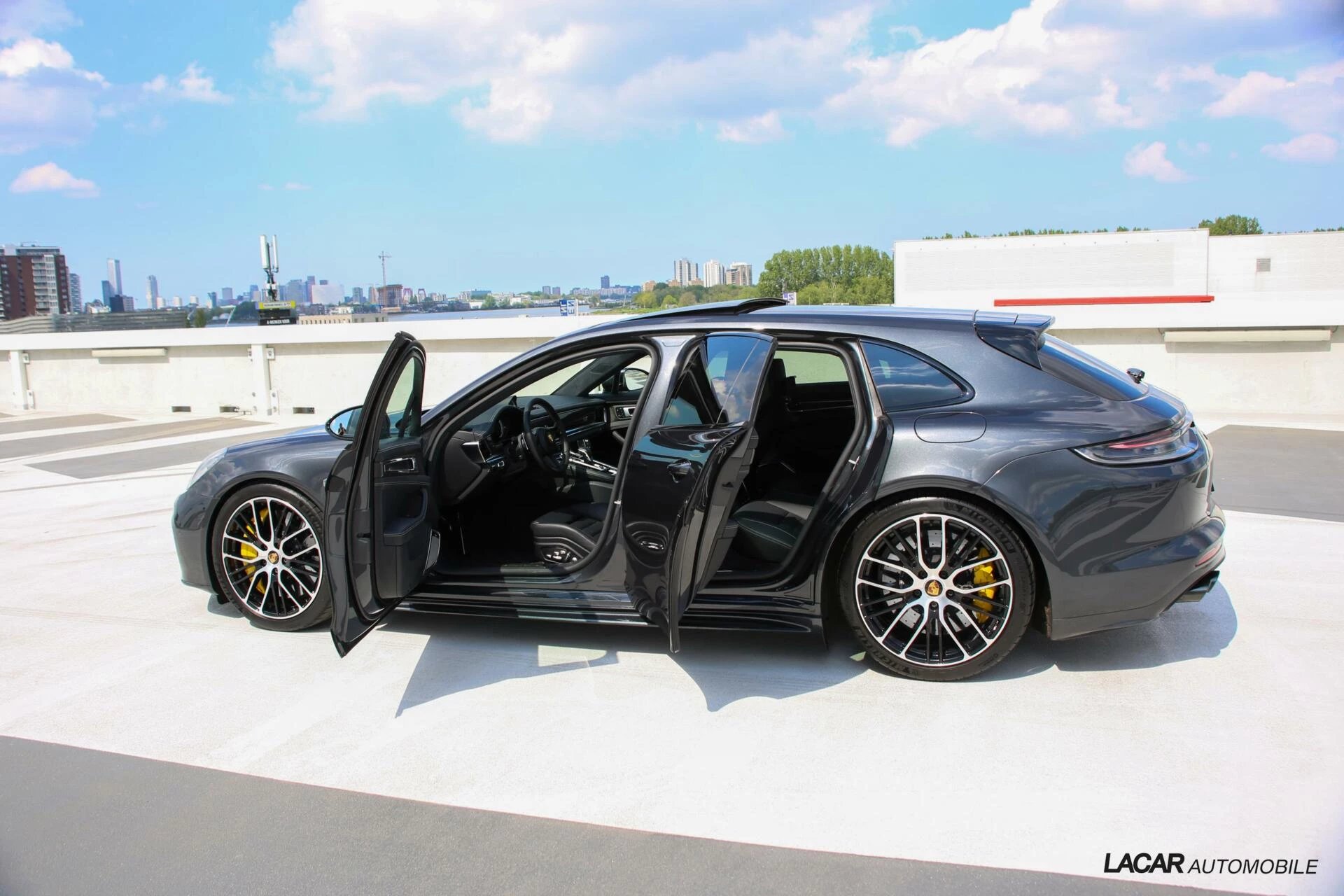 Hoofdafbeelding Porsche Panamera