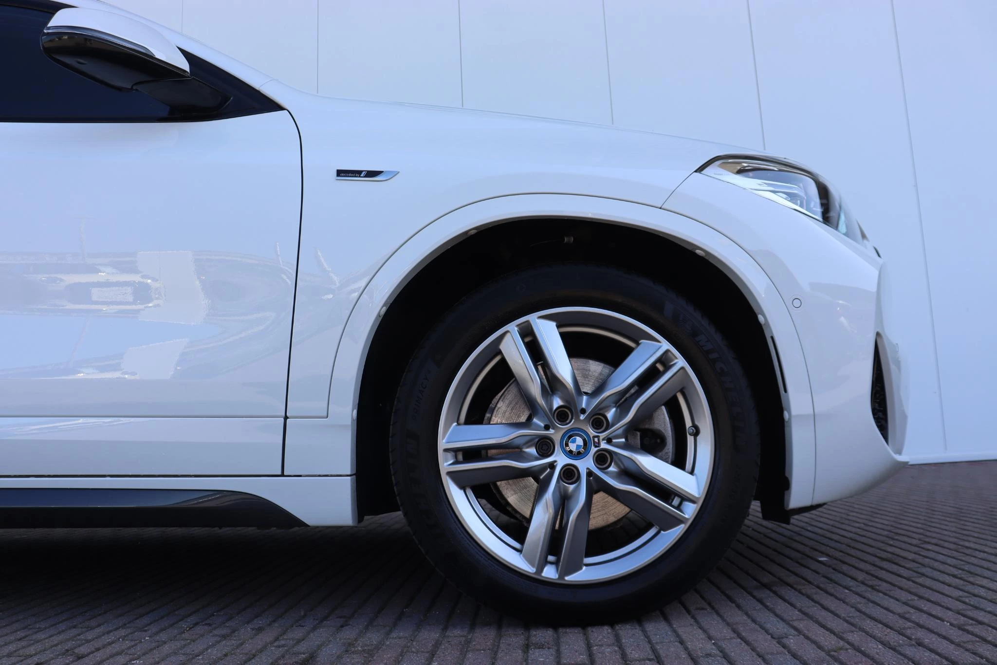 Hoofdafbeelding BMW X2