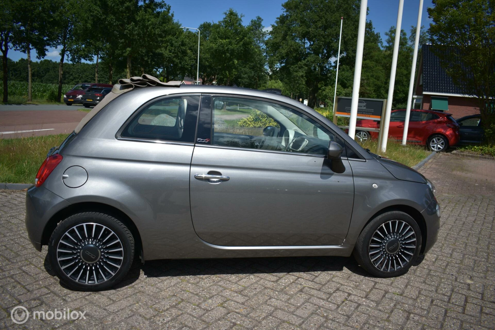 Hoofdafbeelding Fiat 500C