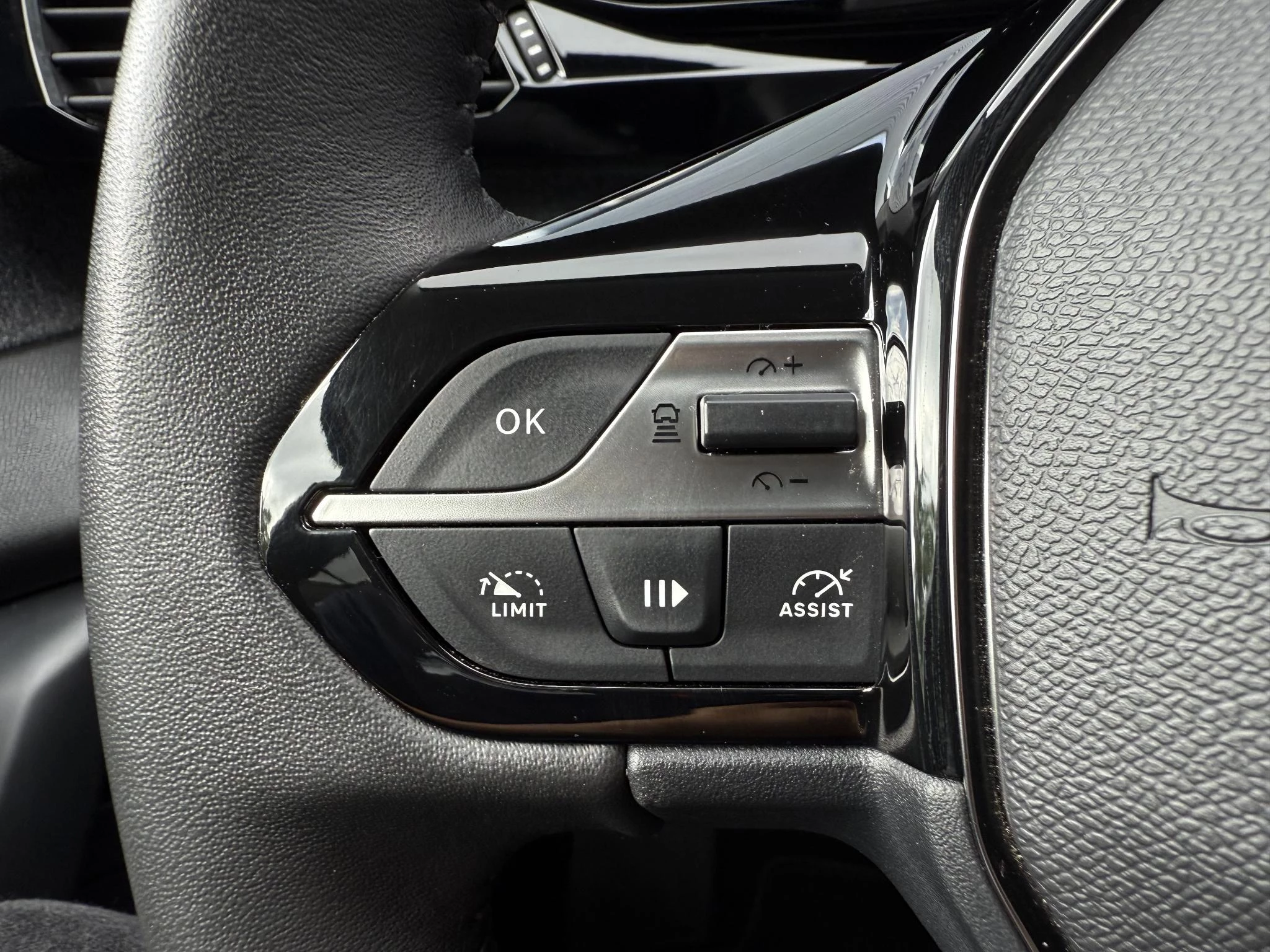 Hoofdafbeelding Peugeot 408