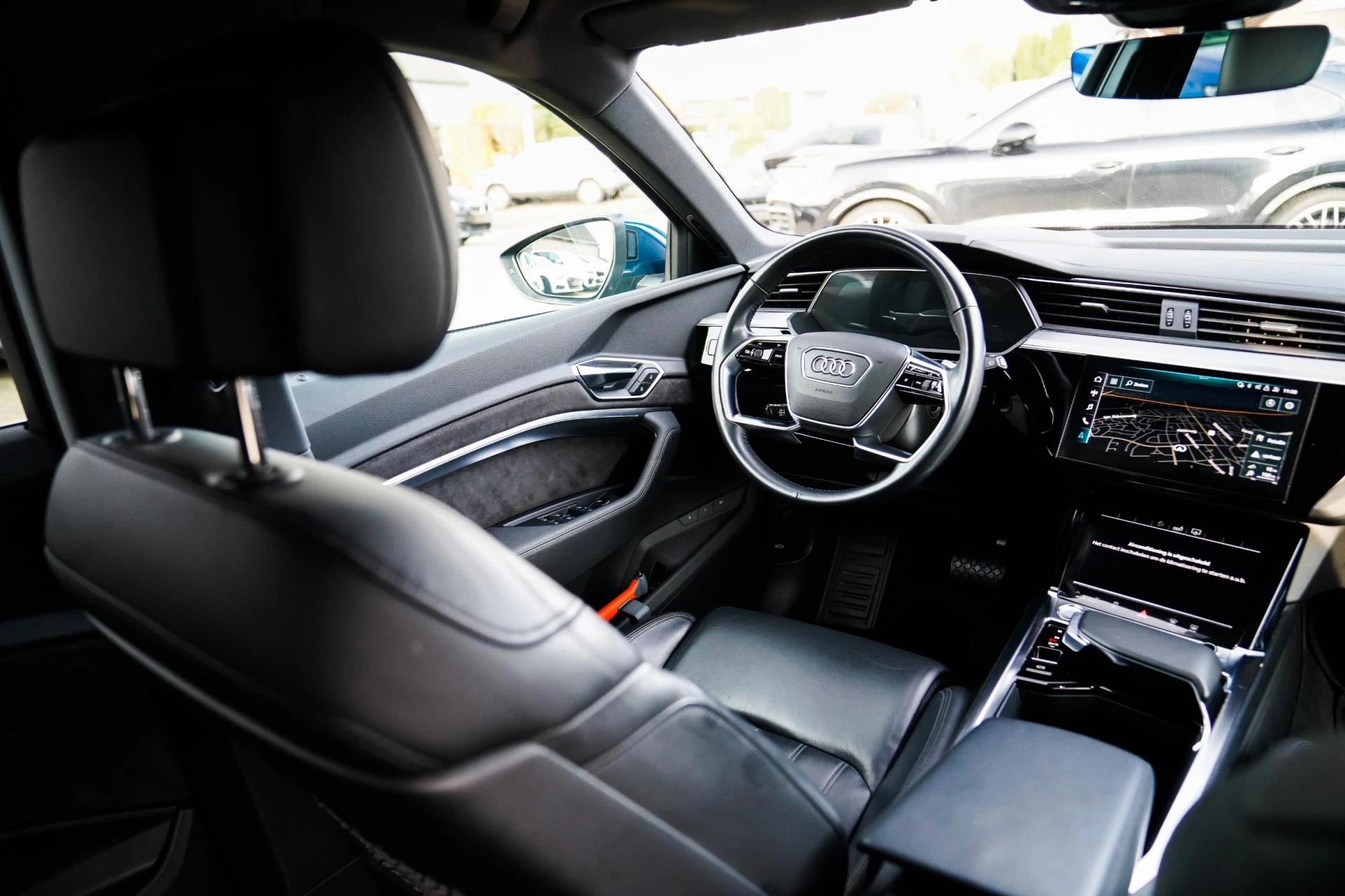 Hoofdafbeelding Audi e-tron