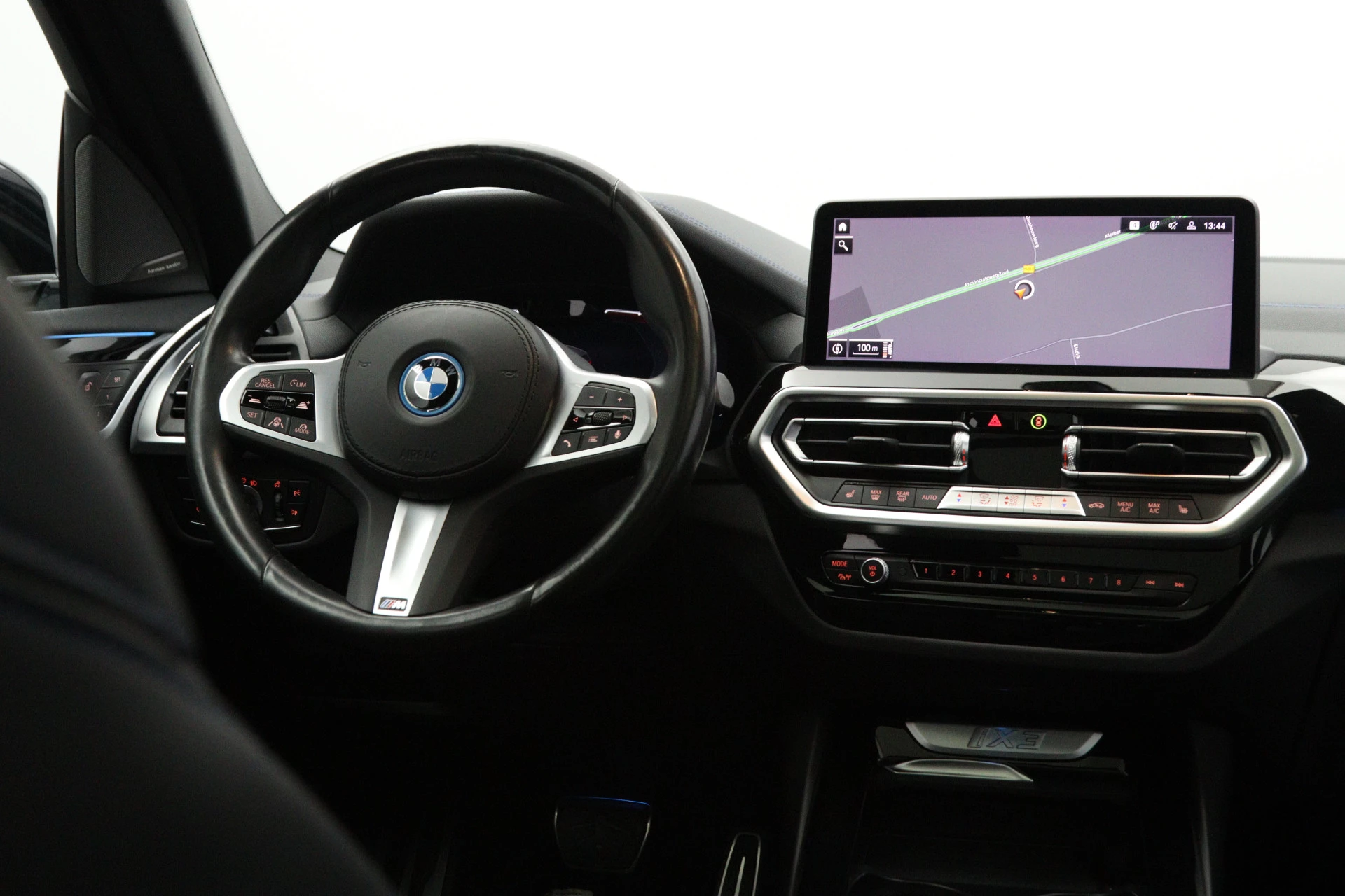 Hoofdafbeelding BMW iX3