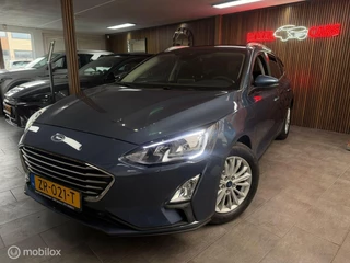 Ford Focus Wagon 1.0 EcoBoost Titanium Business/ Pano / Navi